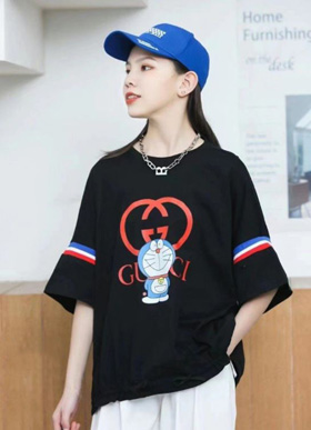 Áo thun cotton form rộng xệ vai phối sọc cá tính cho bé gái tuổi teen 30-60kg. size 120-160 tương ứng bé 25-60kg </br>
Chất liệu cotton 100%, dày vừa, co dãn, hàng QC loại 1 cao cấp </br>
Kiếu áo form vừa , xệ vai, phối sọc và in chú mèo máy doremon cá tính cho bé gái tuổi teen </br>
Áo có dây rúi nhẹ như hình </br>
Bảng size tham khảo , áo form to </br>
120: 25-30kg </Br>
130: 30-35kg </br>
140: 35-40kg </br>
150: 40-50kg </Br>
160: 50-60kg </br>
gia 135-145k
