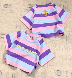 Áo thun cotton croptop sọc thêu chữ cho bé gái. size 7-15, tương ứng bé 10-22kg </Br>
* vải thun cotton sọc dệt 4 chiều, co dãn tốt, thấm mồ hôi, màu xanh sọc thêu gấu và hoa </Br>
* From áo croptop , hình in dễ thương, áo dễ kết hợp cùng quan legging và chân váy cho bé </Br>
* hàng QC loại 1, 100% như hình </Br>
Bảng size tham khảo </Br>
7: 10-12kg </Br>
9: 13-15kg </Br>
11: 15-17kg </Br>
13: 17-20kg </Br>
15: 20-24kg </Br>
