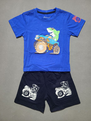 Bộ thun cotton 4 chiều chính phẩm mềm mát in cá mập dễ thương. size 1-7 tương ứng bé 10-25kg  </Br>
chất liệu thun cotton 4 chiều mềm mại, thoáng mát, hình in cá mập chạy xe dễ thương cho bé trai nhỏ, đi hoc di chơi thoải mái năng động </Br>
bảng size tham khảo </Br>
1: 10-12kg </Br>
2:12-14kg </Br>
3:14-15kg </Br>
4; 15-17kg </Br>
5: 17-19kg </Br>
6: 19-21kg </Br>
7: 22-25kg </Br>
gia 120-130