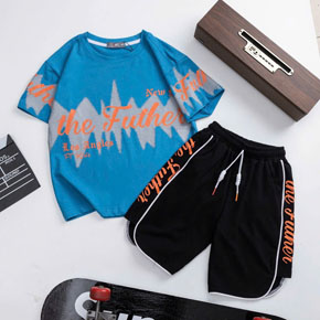 Bộ thun cotton thể thao Futher cho bé trai lớm 45-65kg. size 14-22 cho bé trai 45-65kg </br>
Chất liệu thun cotton mềm mát, quần from thể thao cho bé trai lớn đi học đi chơi </br>
Bảng size tham khảo </br>
14: 45-48kg </br>
16: 48-52kg </br>
18: 52-55kg </br>
20: 55-60kg </br>
22: 60-65kg