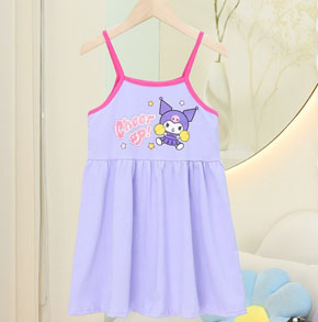 Đầm thun cotton 2 dây mềm mại mát mẻ mùa hè in kuromi dễ thương cho bé gái. size 110-150 cho bé 2-7 tuổi, 13-30kg </br>
Chất liệu thun cotton co dãn 4 chiều, ,mềm mại, mát mẻ cho mùa hè, </br>
From đầm suông 2 dây xinh xan và mát mẻ cho con gái mặc nhà, đi học di chơi </br>
hàng QC cao cấp 100% như hình </br>
Bảng size tham khảo </br>
110: 13-16kg </Br>
120: 16-19kg </br>
130: 19-22kg </br>
140: 22-25kg </br>
150: 26-30kg
