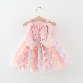 Đầm voan 2 dây hồng cánh bướm mùa xuân cho bé gái nhỏ sơ sinh 6-12kg diện noel tết. Một chiếc đầm nhí xinh xắn đáng yêu cho con gái nhỏ diện đầy tháng, thôi nôi, lễ tết. hàng xưởng Quang Châu 100% như hình </br>
Chất liệu voan phối cánh bướm 3d lung linh, váy 2 dây, có lót mềm mại không sợ ngứa, sau lưng váy là cánh to dẹp cho bé gái nhỏ </br>
Kích thước váy </br>
size 6; chiều dài 40cm </br>
size 8; chiều dài 42cm </br>
size 10; chiều dài 44-45cm </br>
size 12; chiều dài 45-46cm </br> </br>
bảng size tham khảo </br>
size 6: bé 6-9 tháng, 7-9kg cao 65-70cm </br>
size 8: bé 9-12 tháng, 8-10kg cao 70-75cm </br>
size 10: bé 10-15 tháng, 9-11kg cao 75-78cm </br>
size 12: bé 12-18  tháng, 11-13kg cao 78-82cm </br>
