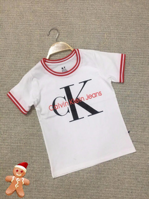 Áo thun bé trai in chữ cho bé trai diện Noel và Tết ( nhỏ và đai). size 2-13t, bé 11-40kg, chất liệu thun cotton 100%, co dãn 4 chiều, mịn mát, thấm mồ hôi, tay và cổ bo mềm, nổi bật, size lớn, kết hop cùng màu đen thích hợp cho cả gia đình, hàng cao cấp 100% nhu hình, Việt Nam
