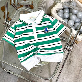 Áo thun cotton sọc cổ bẻ mát mẻ và lịch lãm cho bé trai. size 2-17t tuong ứng 10-40kg </Br>
Thun cotton sọc 100% cotton mềm mại, mát mẻ, thấm mồ hôi, co dãn tốt </Br>
*Áo cổ bẻ lịch lãm cho bé trai đi chơi. diện tết lễ hội,,,</Br>
bảng size tham khảo </Br>
2: 10-12kg </BR>
3: 12-14kg  </BR>
4: 13-15kg  </BR>
5: 15-17kg  </BR>
6: 17-19kg  </BR>
7: 19-21kg  </BR>
8: 21-23kg  </BR>
9: 23-25kg  </BR>
10: 25-27kg </BR>
11: 27-30kg  </BR>
12: 30-33kg  </BR>
13: 33-35kg  </BR>
14: 35-37kg  </BR>
15: 37-39kg  </BR>
17: 39-42kg
gia 120-140k tùy size
