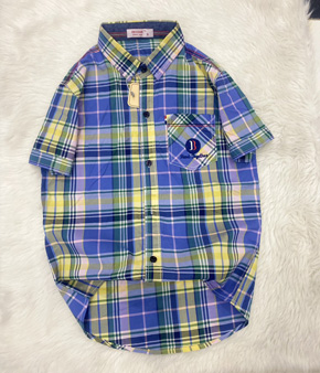 Áo sơ mi kate mềm nhẹ sọc phối túi gấu cho bé trai. size S-XL tương ứng bé 25-40kg, chất liệu vải kate mềm nhẹ, sọc nhiều màu nam tính, túi phối gấu cho bé trai </Br>
bảng size tham khảo </Br>
S: 25-29kg </Br>
M: 29-33kg </Br>
L: 33-37kg </Br>
XL: 37-40kg