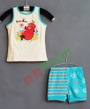 Bộ thun  mùa hè thêu Gấu Hồ lô tắm biển, . size 95,100,110,120,130,140 bé từ 12-30kg, thun cotton 100%, co giãn 4 chiều, thoáng mát, tạo hình thêu chú gấu phơi nắng trê bãi biển