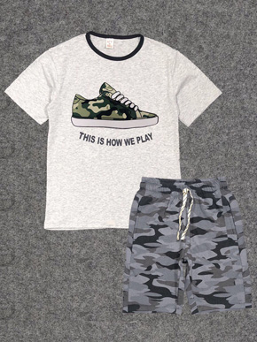 Bộ thun cotton mát rượi in giày quần lính cực ngầu ( bé nhỏ và lớn). size 3-14t, bé 13-46kg, vải thun cotton lạnh mỏng mà mát rượi, thấm hút mồ hôi tốt, hình in đôi giày phong cách cho bé trai, quần da cá lưng thun cực ngầu, hàng HT kids cao cấp 100% như hình