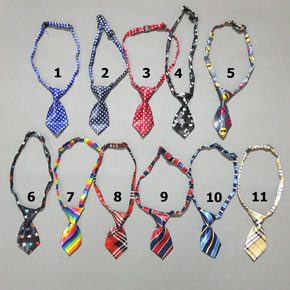 cà vạt nhỏ đáng yêu cho các bé trai 1-3 tuổi. freesize bé 1-3 tuổi, chất liệu vải phi lụa mềm mát, màu sac tươi tắn cho bé trai nhỏ </Br>
Cà vạt rất dể phối áo cho bé trai, 1 phụ kiện kg thế thiếu cho bé thêm xinh, chọn màu theo stt 1-11 trên hình