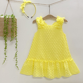 Đầm tầng voan tơ đuôi cá hoa lazer vai, kèm băng đô cho bé gái thật xinh. Đầm tầng voan tơ đuôi cá hoa lazer vai, kèm băng đô cho bé gái thật xinh. </Br>
Mẫu đầm thiết kế đuôi cá hở lưng dễ thương đính hoa cắt lazer tỉ mỉ nổi bật ở vai, với chất liệu vải voan tơ, mặt sợi vải làm hạt nổi tự nhiên, lót kate cho bé sự nhẹ nhàng,thoải mái khi đi học,đi chơi,du lịch . . .  </Br>                                                                       
Chất vải voan tơ mềm mại,rũ, không nhăn,mặc nhẹ và mát, size 2-9t bé 12-29kg