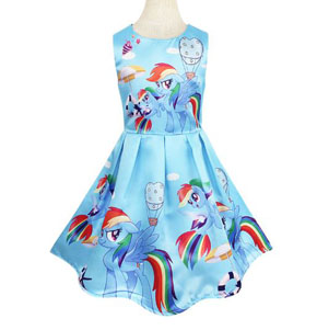 Đầm tơ xược xếp ly mềm mát in họa tiết pony toàn thân cho bé gái. size 110,,120,130,140 tương  ứng bé 14-26kg </Br>
Vải tơ xược mềm mát, kiểu dáng form xòe, xếp ly, tay con điệu đà cho bé gái </Br>
Hình in họa tiết kitty toàn thân, bé đi chơi vừa đơn giản, vừa diệu đà </Br>
Bảng size tham khảo </Br>
110: 14-17kg </Br>
120: 17-20kg </Br>
130: 20-23kg </Br>
140: 23-27kg