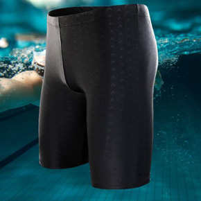 Quần bơi lửng thể thao da cá mập cho bé trai lớn và bố 45-80kg. size xL, 2Xl, 3XL, 4Xl, 5XL tương ứng 50-75kg, chất liệu thun polyester co dãn, có lót, dày vừa phải, họa tiết chìm da ca mập nam tính </Br>
bảng size tham khảo </Br>
XL: 50-54kg </br>
2XL: 54-58kg </Br>
3XL; 59-65kg </Br>
4XL: 66-73kg </Br>
5XL: 74-80kg