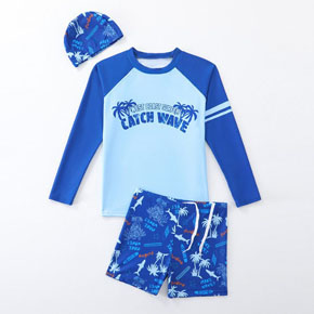 Bộ đồ bơi áo  tay dài quần và nón in cây dừa sóng biển mùa hè cho bé trai. size 130-160 cho bé trai 28-45kg </br>
Chất liêu thun polyester 4 chiều co dãn mạnh, mềm mại, chống thấm nước, hình in họa tiết cây dừa, cá, sóng biển mùa hè cho bé trai </br>
set gồm 1 áo tay dài,  1 quần ( có lót và dây rút) nón cùng màu cho bé trai đi biển đi bơi , tiện lợi, nhanh khô </br>
bảng size tham khảo </br>
130: 27-31kg </br>
140: 31-35kg </br>
150: 35-40kg </br>
160: 40-45kg