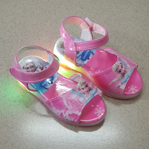 Sandal elsa chớp đèn cho bé gái nhỏ. size 25-29, bé 2-5t, chất liệu simili mề, hình in elsa sắc nét cho bé gái, chớp đèn cho bé gái