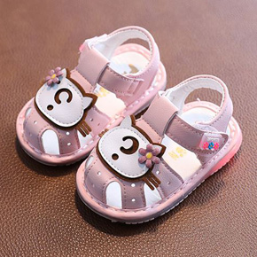 Giày sandal mèo hồng chớp dèn cho bé tập đi. size 18,19 bé 12- 18 tháng, chất liệu simile mềm mại, đế cao su chắc chắn, có đèn sáng cho bé tập đi, màu hồng chú mèo dễ thương, hình chup thật 100% tại shop