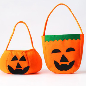 Túi họa tiết bí ngô cho lễ hội hóa trang haloween. chất liệu vải không dệt, có quai đeo, cho bé xách tung tăng trong lễ hội hóa trang haloween. có 2 mẫu túi tròn và dài như hình chụp