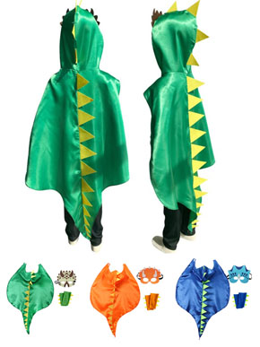 Bộ hóa trang khăn choàng bao tay mặt nạ khủng long cho lễ hội haloween. Freesize cho bé 2-7t, cao 90-120cm </Br>
Set gồm 3 món </br>
  * 1 khăn choàng khủng long vải satinh mềm mượt, chiều dài khăn 83cm ( tính cả phần đầu) </br>
  * 1  đôi bao tay </br>
  * 1 mặt nạ khủng long </br>
set thích hợp cho cả bé trai và gái, có 3 màu cho bé lựa chọn </br>
