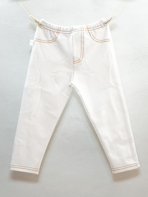 Quần legging giả jean bé trai và gái ( nhỏ và đại). size 1-16t, bé 8-42kg. chất liệu vải giả jean co dãn, dày vừa phải, cotton 100%, thích hợp cho cả bé trai và gái, from đẹp, Việt Nam </Br>
size 1-5t, bé 8-15kg giá 55k </Br>
size 6-10t, bé 16-25kg, giá 60k </Br>
size 11-13t, bé 26-33kg, giá 75k </Br>
size 14,15,16 bé 34-42kg giá 80k