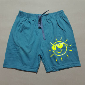 Quần thun cotton mềm mát giải nóng cho con trai mặc xuân hè. size 10-17 tương ứng bé 20-40kg </Br>
thun cotton 4 chiều mèm mát, mặc giải nóng cho con trai mùa hè </Br> 
From quần ngắn, lưng thun hình in và thêu cho bé trai </Br>
bảng size tham khảo </Br>
10,11: 20-23kg </BR>
12,13: 24-27kg </Br>
13,14: 27-30kg </Br>
15,16: 30-34kg </BR>
17,18: 35-40kg