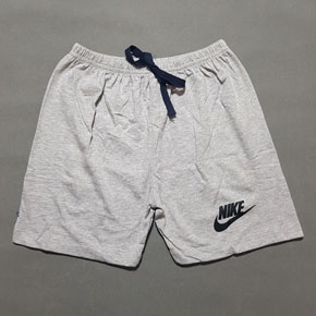 Quần thun cotton mềm mát  giải nóng cho con trai mặc xuân hè. size 10-17 tương ứng bé 20-40kg </Br>
thun cotton 4 chiều mèm mát, mặc giải nóng cho con trai mùa hè </Br> 
From quần ngắn, lưng thun hình in và thêu cho bé trai </Br>
bảng size tham khảo </Br>
10,11: 20-23kg </BR>
12,13: 24-27kg </Br>
13,14: 27-30kg </Br>
15,16: 30-34kg </BR>
17,18: 35-40kg