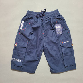 Quần lửng kaki 2 túi hộp thêu chữ thể thao size đại bé trai. size S-2XL tương ứng bé 23-45kg, </Br>
Vải kaki cotton mềm, co dan nhẹ, 2 túi hộp thêu chữ thể thao cá tính cho bé trai lớn </Br>
bảng size tham khảo </Br>
S : 22-25kg </Br>
M: 25-28kg </Br>
L: 29-33kg </Br>
XL: 34-39kg </Br>
2XL: 40-45kg