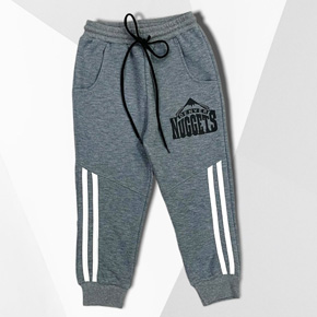 Quần thun cotton da cá phối sọc thể thao cho bé trai. size 9-14 bé 20-38kg, </br>
Chất vải cotton da cá co dãn 4 chiều, mềm mại, thấm hút mồ hôi, giữ ấm và chống muổi cho bé trai </bR>
quần dễ kết hợp cùng áo đi bộ, đi phượt, trekking, đi chơi...</br>
bảng size tham khảo </Br>
9: 21-24kg </BR>
10: 23-25kg </Br>
11: 26-28kg </br>
12: 29-32kg </bR>
13: 33-36kg </BR>
14: 35-38kg