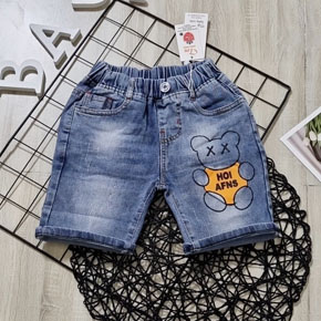 Quần jean mềm mại co dãn in gấu cho bé trai dễ thương nhỏ. size 3-10 tuong ứng bé 10-25kg, </bR>
vải jean coton mềm mại, co dãn , lưng thun thoái mái </Br>
* màu jean vừa thời trang, in gấu dễ thương cho bé trai nhỏ </BR>
kết hop áo thun quần jean cho con trai nhỏ thật bảnh bao trong các dip lễ, noel , giáng sinh, năm mới,....</Br>
bảng size tham khảo </bR>
3: 10-12kg </Br>
4: 12-14kg </Br>
5: 13-15kg </Br>
6: 15-16kg </Br>
7: 16-18kg </Br>
8: 18-20kg </Br>
9: 19-21kg </Br>
10: 21-24kg