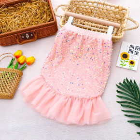 Váy kim sa đuôi cá công chúa ariel lấp lánh mềm mát cho bé gái. size 110-140, cho bé gái 13-27kg </br>
Một thiết kế độc đáo cho các fan của nàng tiên cá , mềm mại mát mẻ mà lấp lánh, sang chảnh điệu đà </br>
váy may kỹ 2 lớp, lớp trong lót vải mềm, thoáng mát , không sợ ngứa an toàn cho làn da bé , lớp ngoài kim sa lấp lánh , cho bé thật nổi bật </br>
Váy dáng đuôi cá, chân voan, kết hợp cùng áo nàng tiên cá thành 1 siêu phẩm cho bé đi chơi, dự tiệc, sinh nhật, lễ hội, biểu diễn thời trang, hóa trang haloweens.... </br>
Bảng size tham khảo </br>
110: 13-16kg </br>
120: 16-19kg </br>
130: 19-23kg </br>
140: 23-27kg